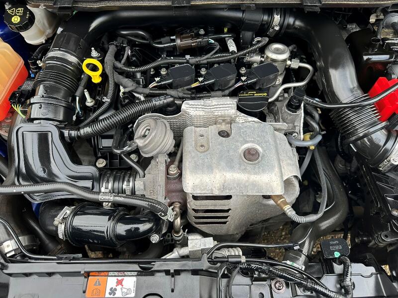 FORD B-MAX