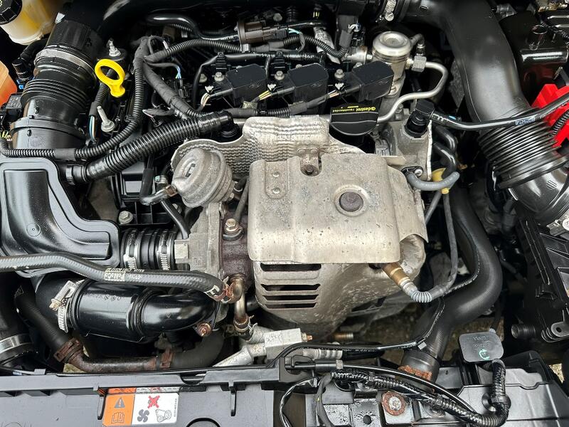 FORD B-MAX