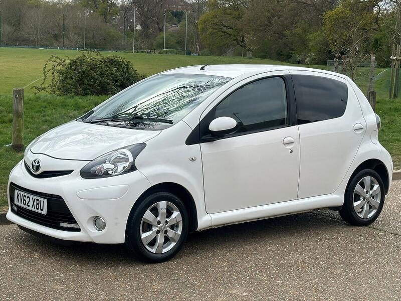 TOYOTA AYGO